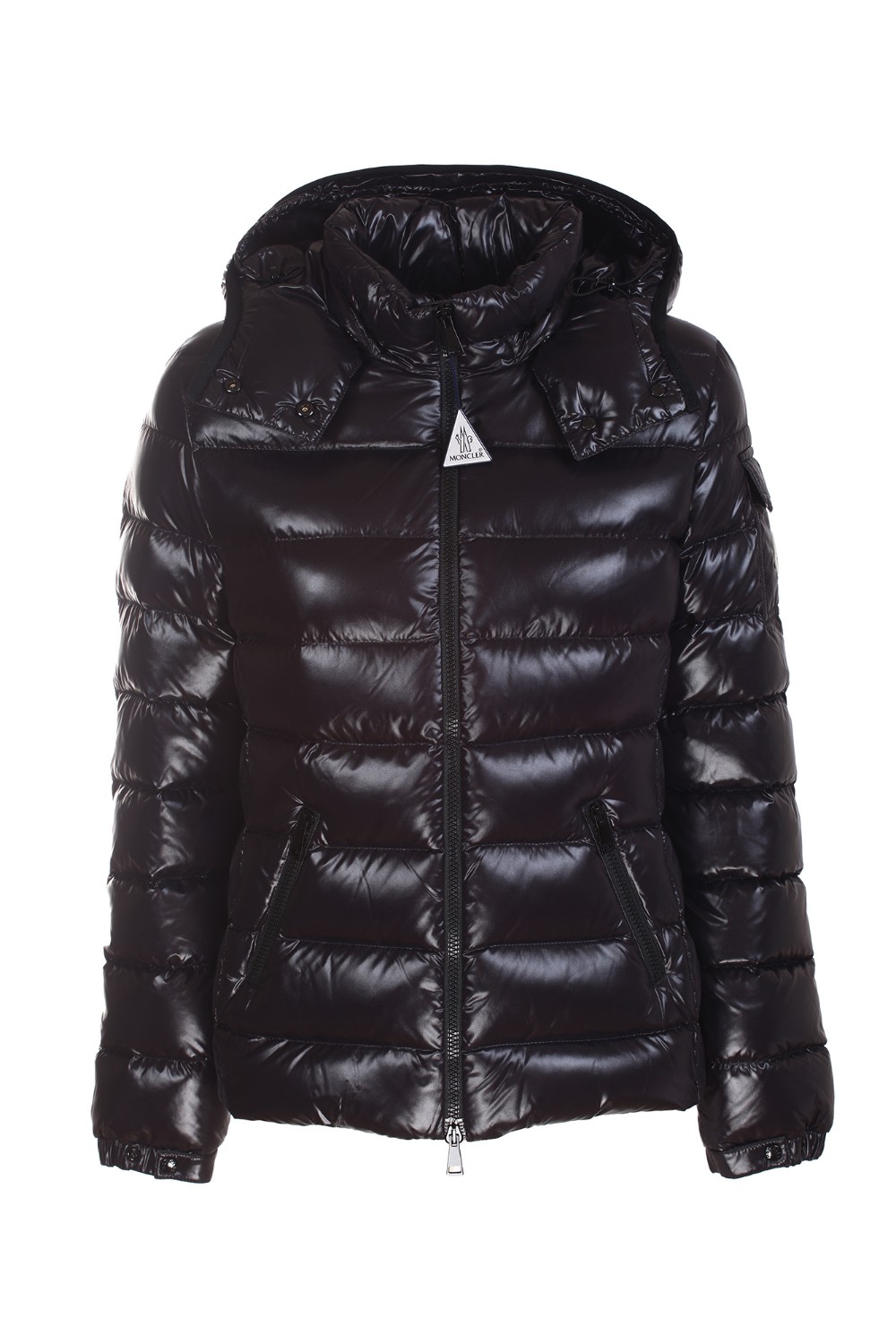 shop MONCLER Sales Giacchetto: Moncler piumino corto Bady.
Realizzato in nylon laqué.
Fodera in nylon laqué.
Imbottitura in piuma.
Cappuccio rimovibile e regolabile con coulisse elastica e bottoni a pressione.
Taschino applicato con patta sulla manica.
Chiusura con zip.
Tasche con zip.
Polsi elasticizzati, regolabili con bottone a pressione.
Composizione: 100% Poliammide.
Composizione imbottitura: 90% Piumino 10% Piuma.
Fabbricato in Romania.. BADY 1A5240068950-999 number 1011878